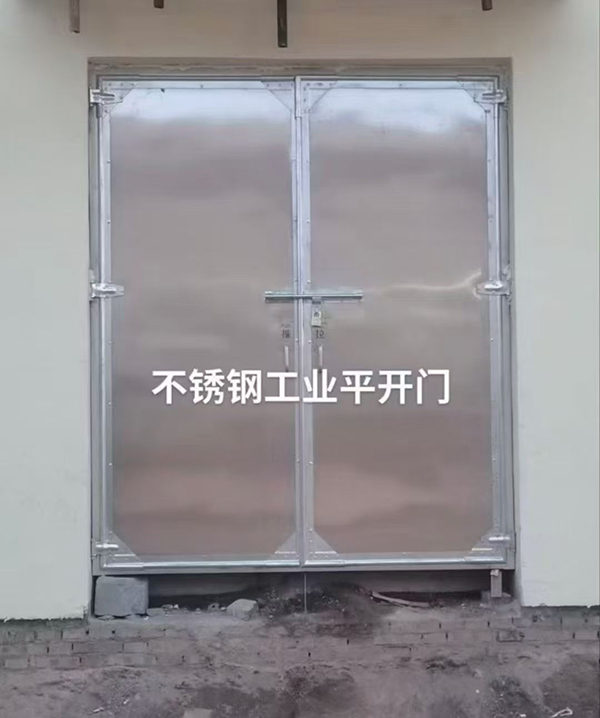 不锈钢陇南工业平开门在现代工业场景中的应用实践