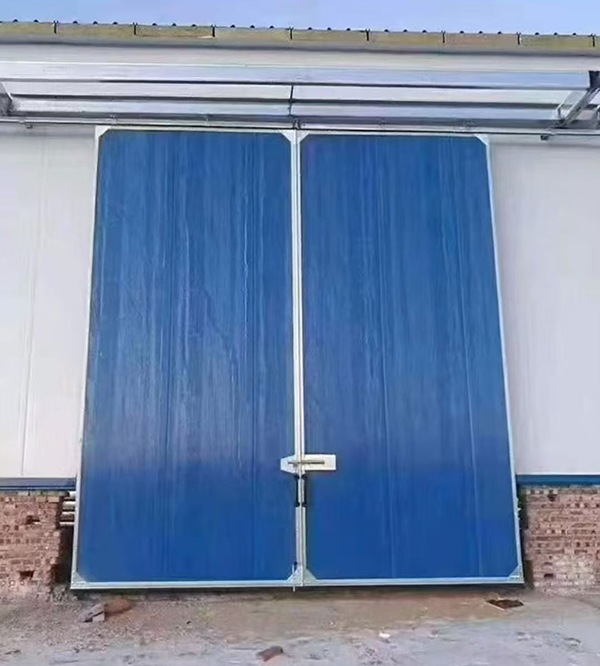 陇南工业门在大型仓储物流通道中的应用实例