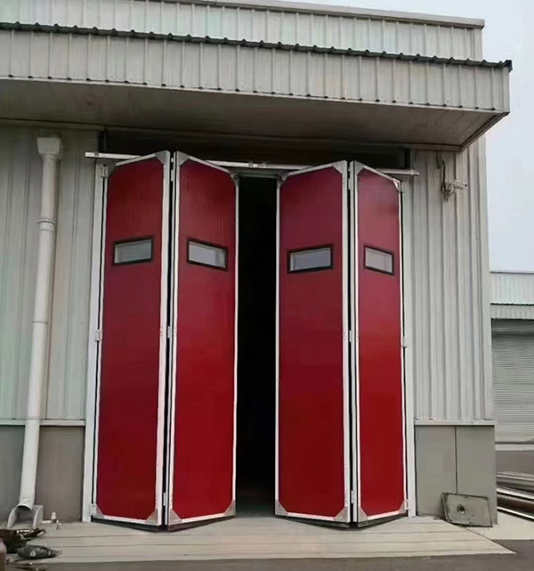 陇南工业折叠门在大型装配车间出入口的应用实例